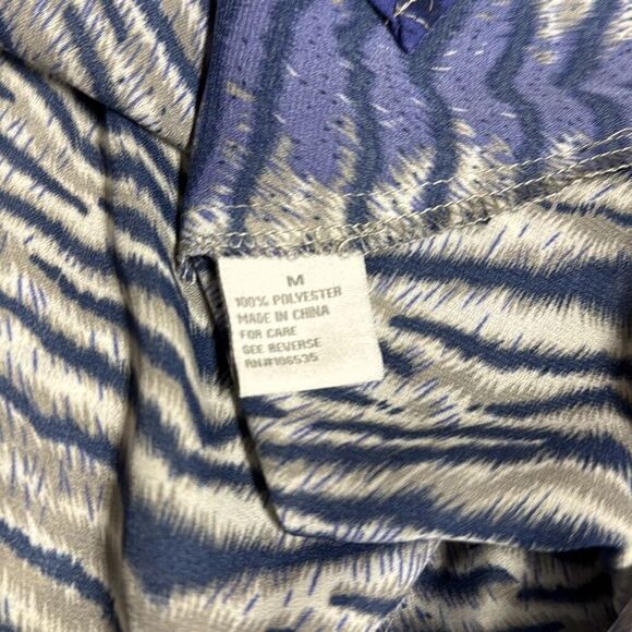 Larsen Gray Women’s Blue Animal Print Bell Sleeve Tunic Size Medium - Picture 7 of 8